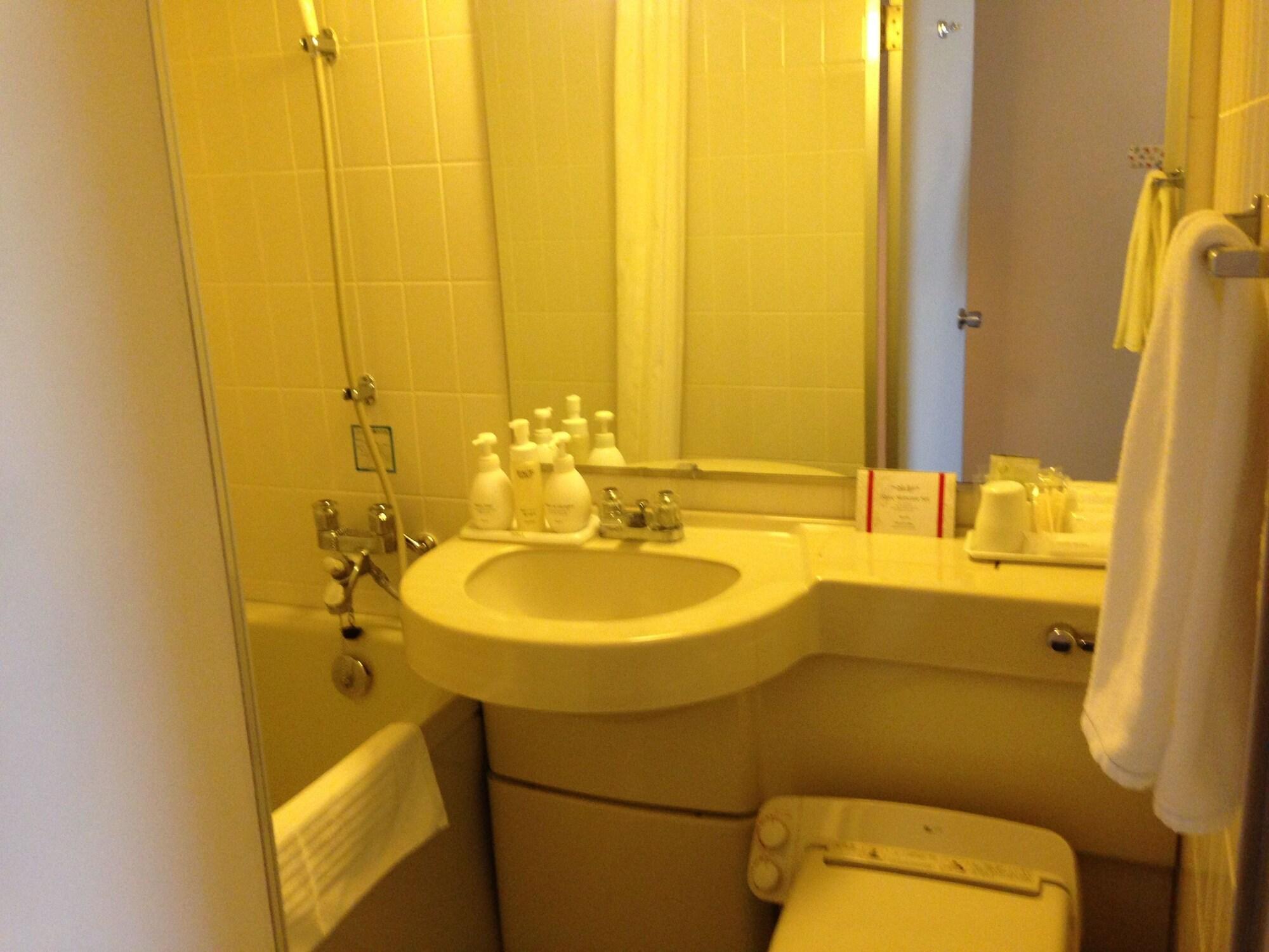 Creston Hotel Iwaki  Bagian luar foto